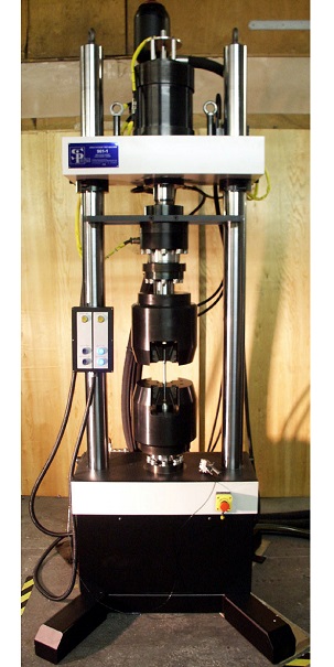 250kN servo-hydraulic test machine